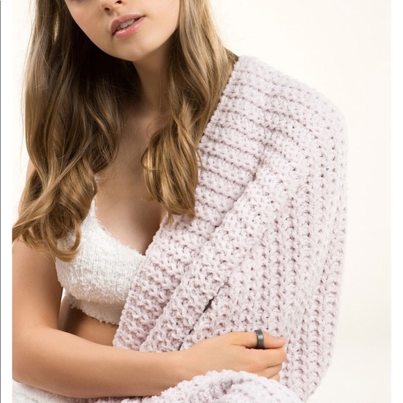 Pre-Order 🆕Chenille Wrap-Me - Picture 2 of 8